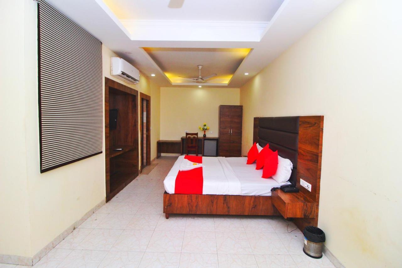 Hanuwant 3* New Delhi